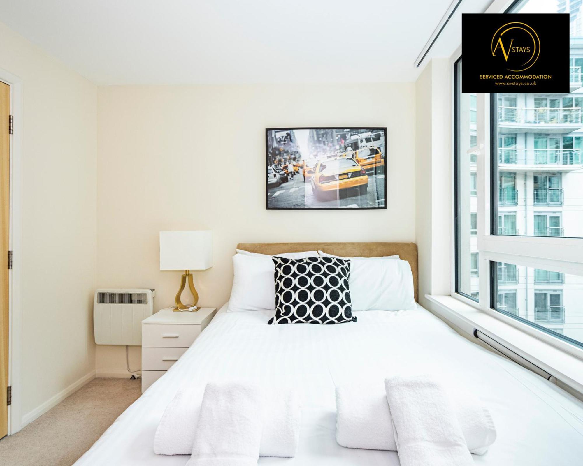 2 Bedroom Apartment Лондон Экстерьер фото