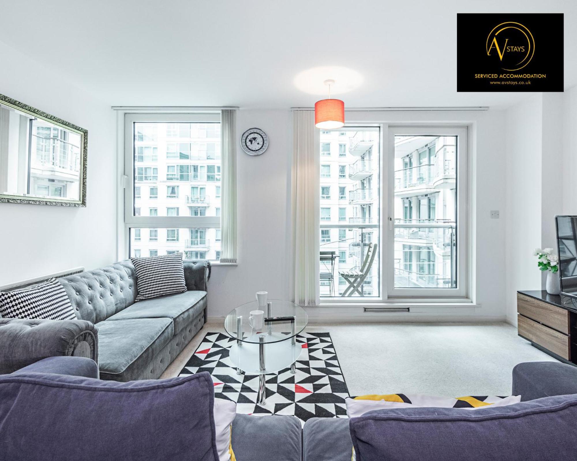 2 Bedroom Apartment Лондон Экстерьер фото